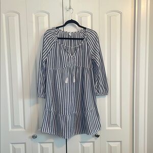 Old Navy Blue and White Tiered Tunic Dress with 3/4 Sleeves